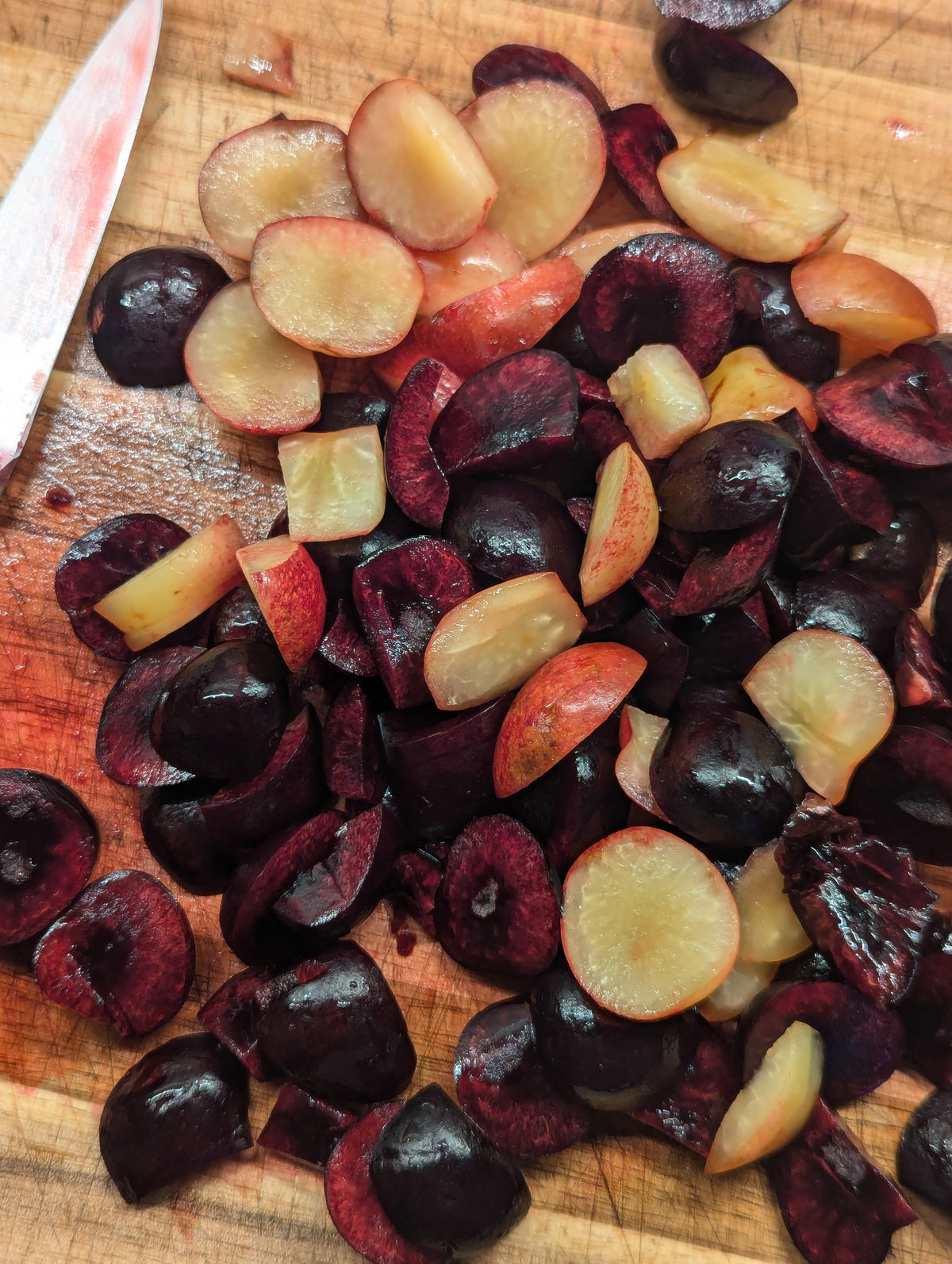 Cherry Bourbon Cider Vinegar: 4 oz